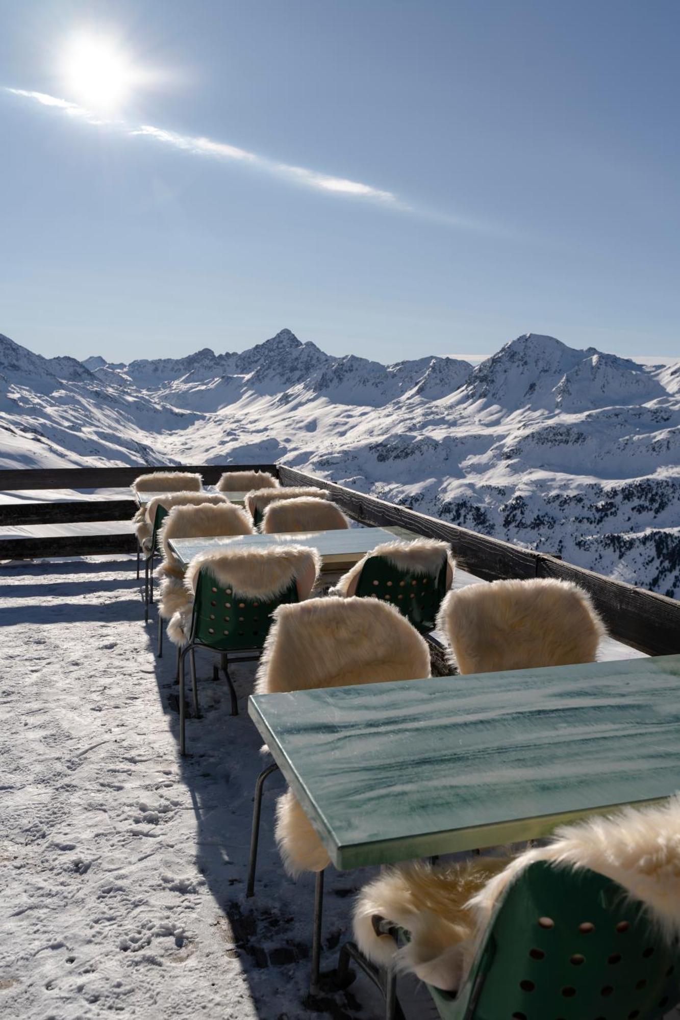 Berghotel Pischa Mountain Lodge Davos Buitenkant foto